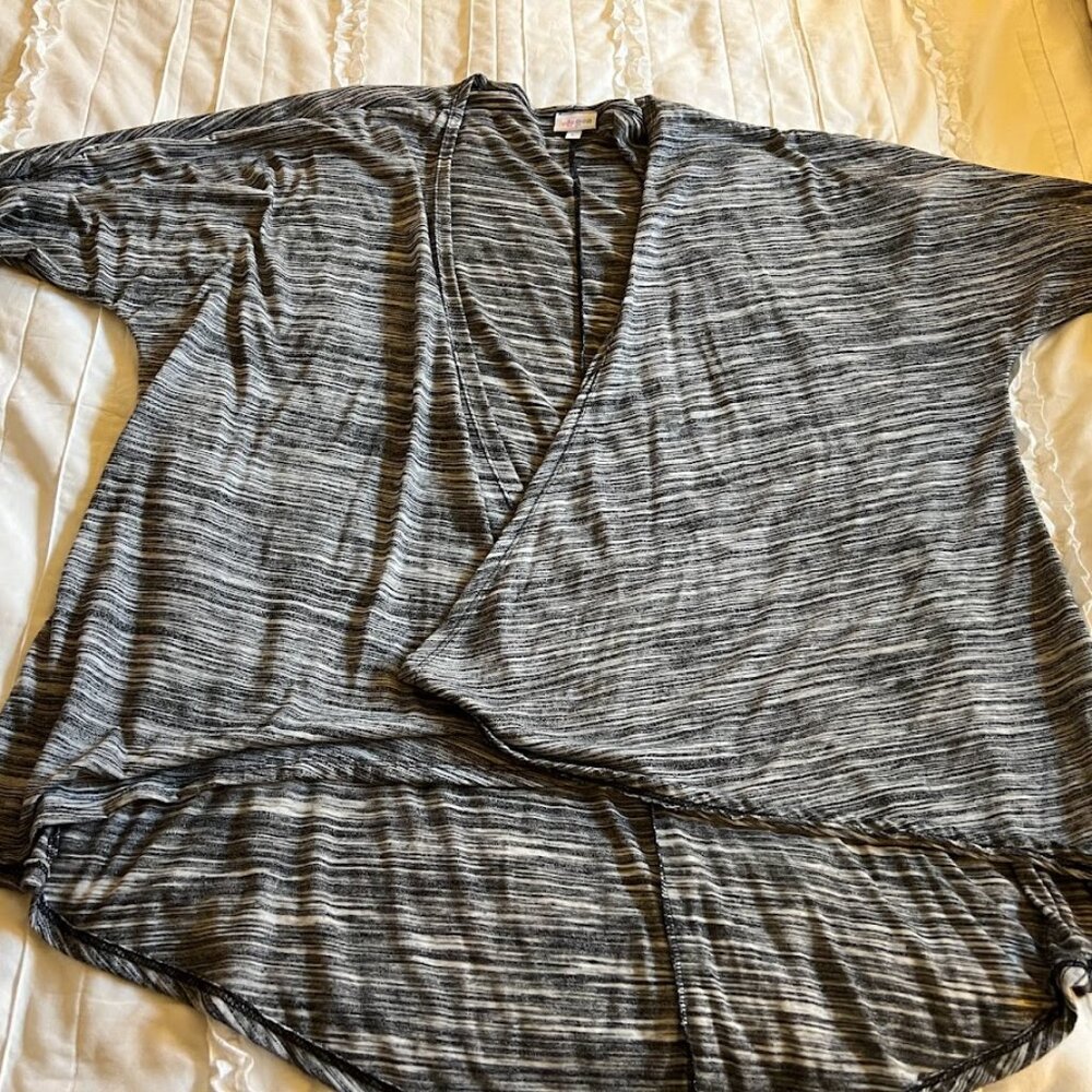 Lularoe Womans Large Heather Black Cardigan EUC